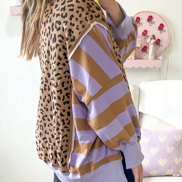 Multicolor Casual Women's Leopard Print Round Neck Shirt - Picture 2 of 7